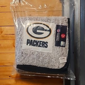 NFL Greenbay Packers Sherpa size 50x60 NEW